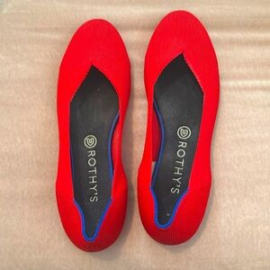Rothy's Red Knit Pointed Toe Flats with Blue Trim